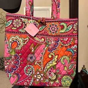 Vera Bradley Tote